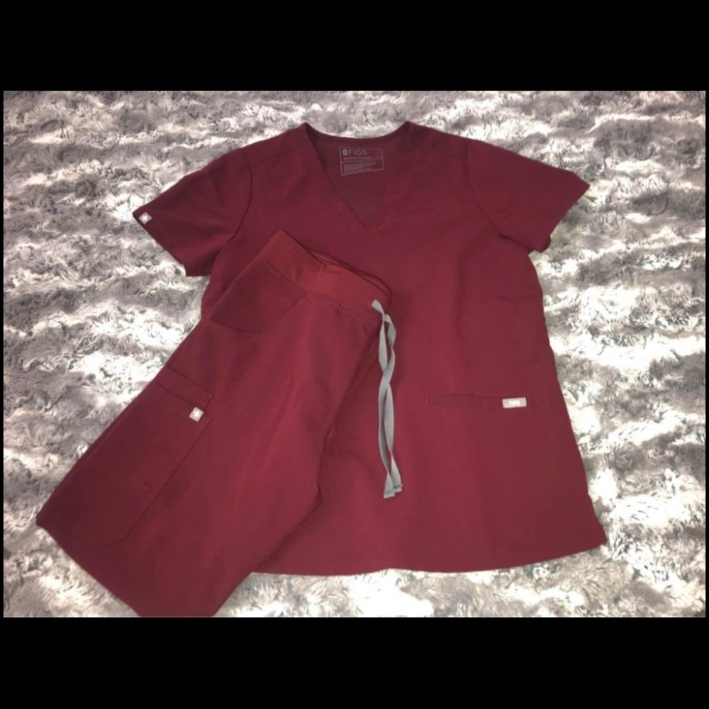 petite smallstraight cargo scrub pantsBurgundy and - scrub tops small